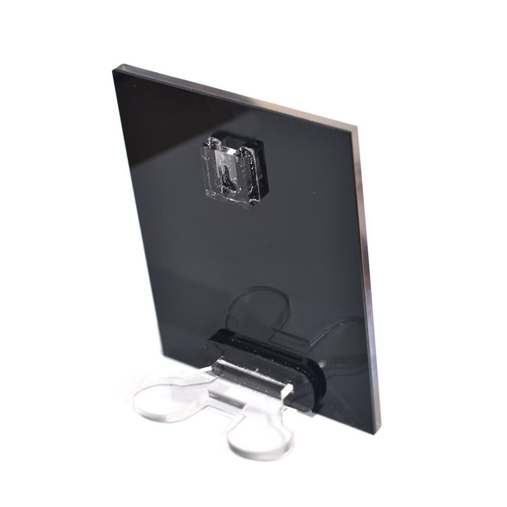 Acrylic standback keyhole hanger